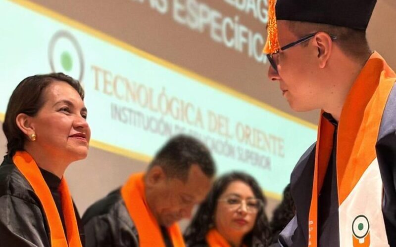 Graduado de la Tecnológica del Oriente